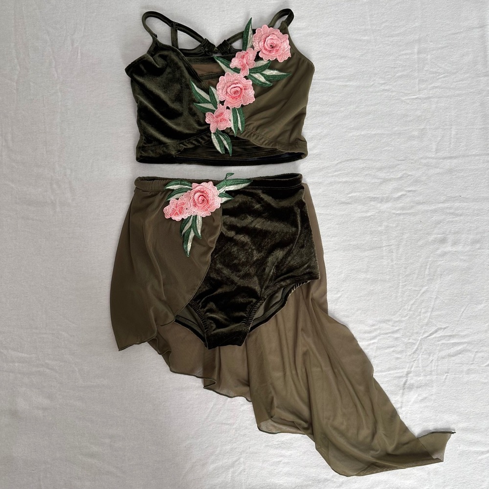 10th House Velvet Mesh Lyrical Dance 2PC Set Floral Appliqués Asymmetrical Sz SA